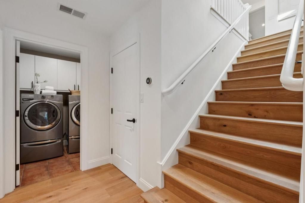 Image 32 of property listing at 6 Valencia Road, Orinda, CA 94563