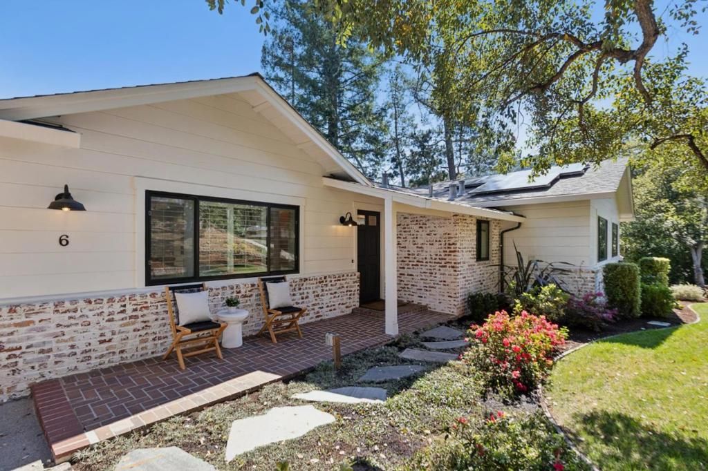 Image 4 of property listing at 6 Valencia Road, Orinda, CA 94563