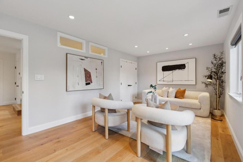 Image 40 of property listing at 6 Valencia Road, Orinda, CA 94563