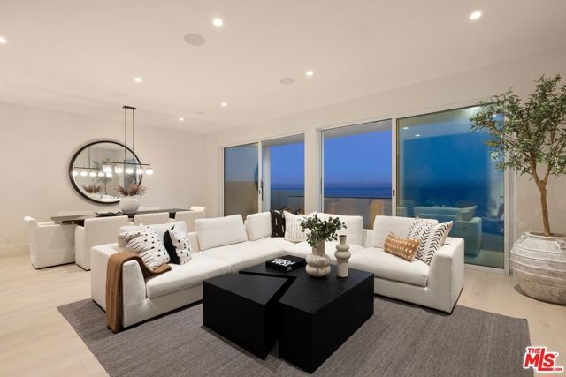 22440 Pacific Coast Highway, Malibu, CA 90265