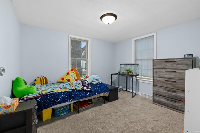 4633 Doenges Drive, Fort Wayne, IN 46815