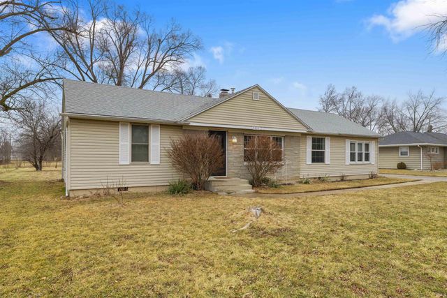 4633 Doenges Drive, Fort Wayne, IN 46815