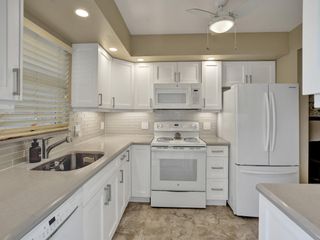2141 NE 68th St 102, Fort Lauderdale, FL 33308