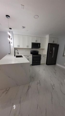 20873 NW 3RD Lane, Pembroke Pines, FL 33029