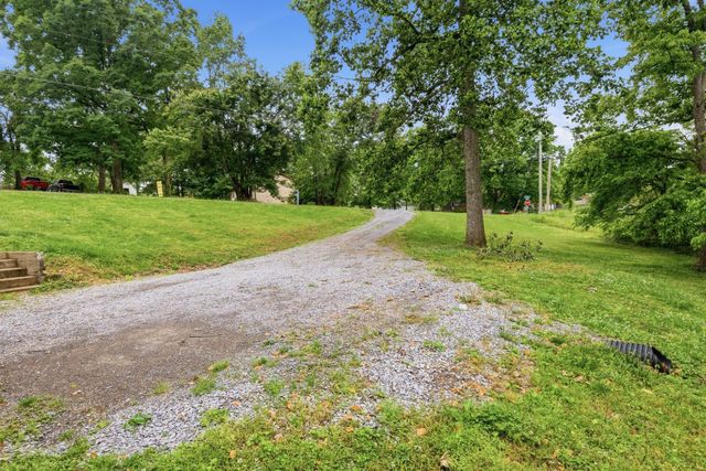 7222 Timberlane Dr, Fairview, TN 37062
