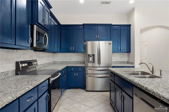 5709 Escondido Pass, Mcallen, TX 78504