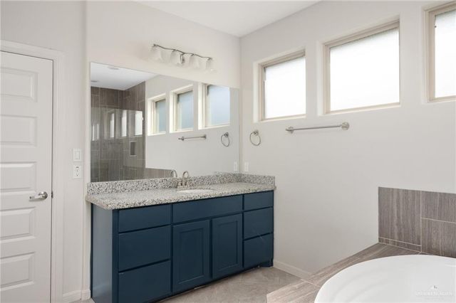 5709 Escondido Pass, Mcallen, TX 78504