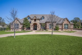 1450 Forest Hills Drive, Cross Roads, TX 76227