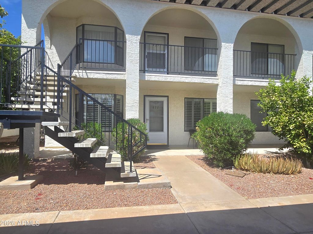3270 S GOLDFIELD Road 611, Apache Junction, AZ 85119 — exterior