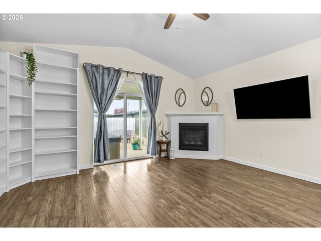 465 5TH St, Gervais, OR 97026