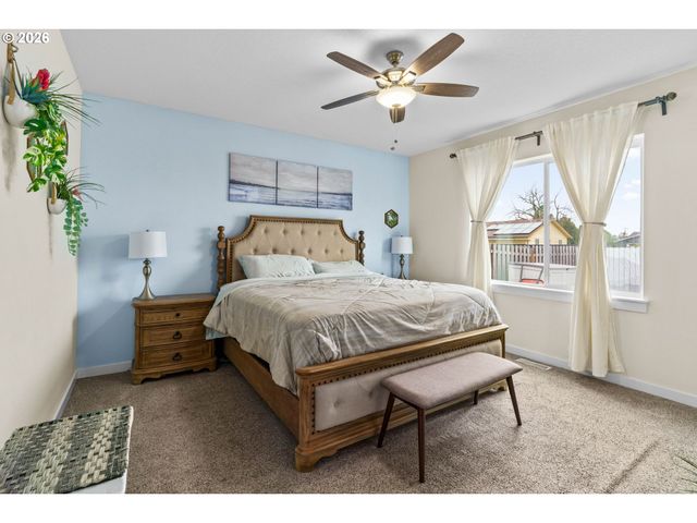 465 5TH St, Gervais, OR 97026