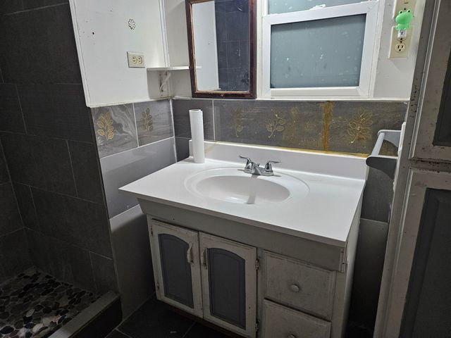 2847 Laverne Avenue, Klamath Falls, OR 97603