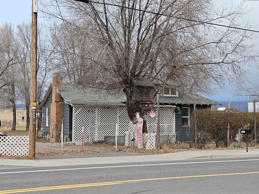 2847 Laverne Avenue, Klamath Falls, OR 97603