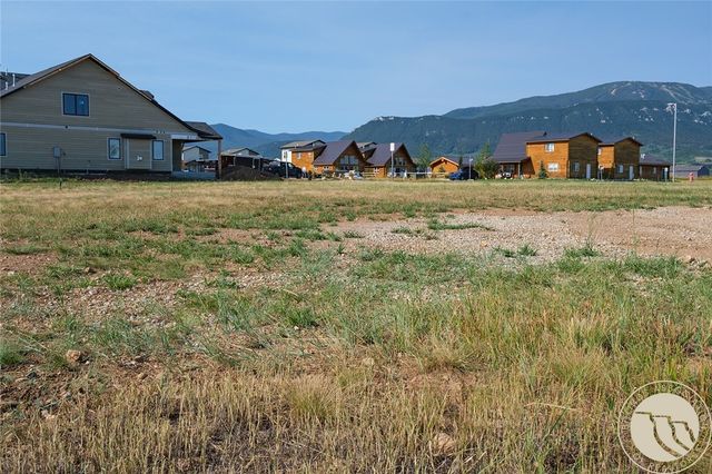 3001 Bluebell Ave, Red Lodge, MT 59068