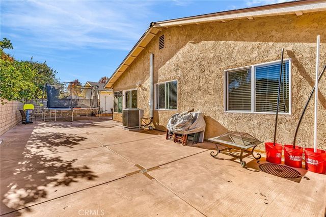 25790 Parada, Valencia, CA 91355