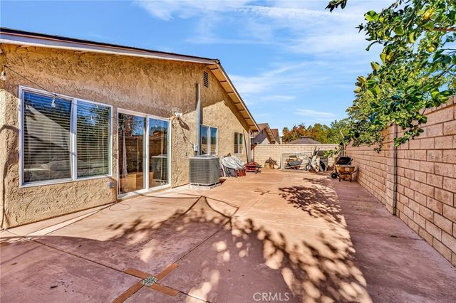 25790 Parada, Valencia, CA 91355