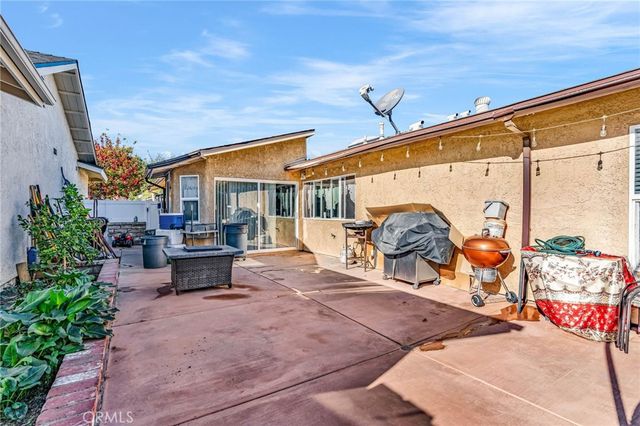 25790 Parada, Valencia, CA 91355