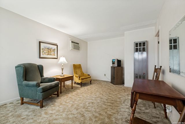 1823 McCauley, San Antonio, TX 78224