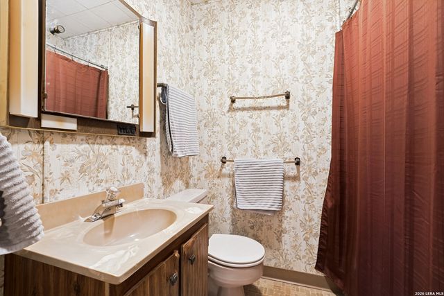 1823 McCauley, San Antonio, TX 78224