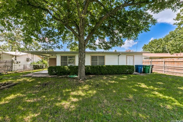 1823 McCauley, San Antonio, TX 78224