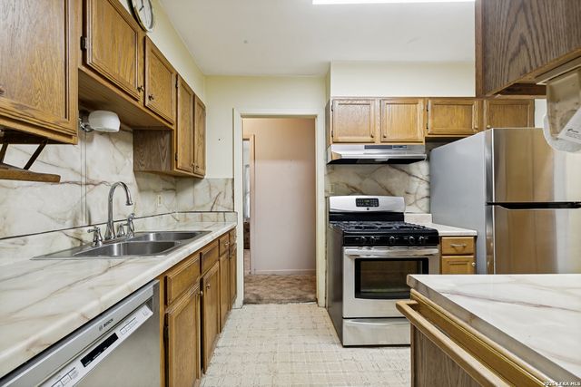 1823 McCauley, San Antonio, TX 78224