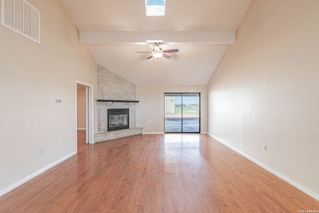 491 State Highway 97, Floresville, TX 78114