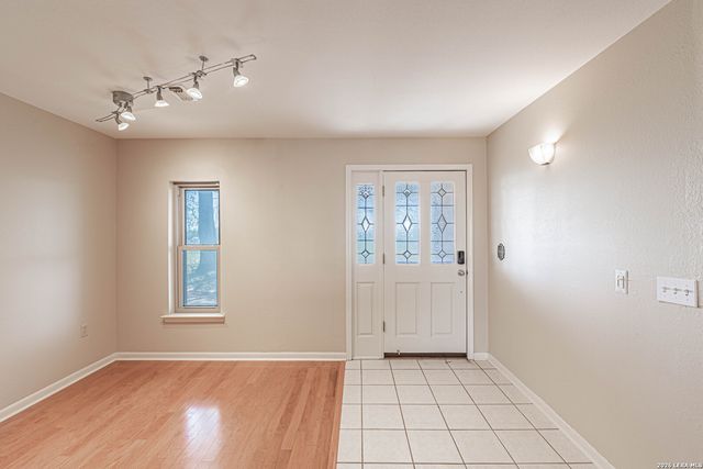 491 State Highway 97, Floresville, TX 78114