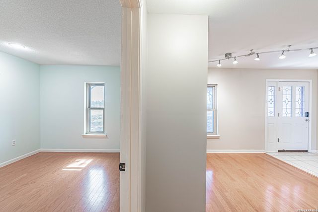 491 State Highway 97, Floresville, TX 78114