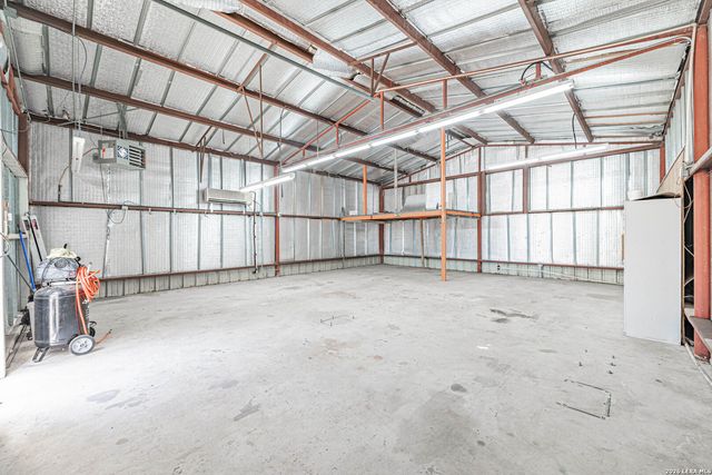 491 State Highway 97, Floresville, TX 78114