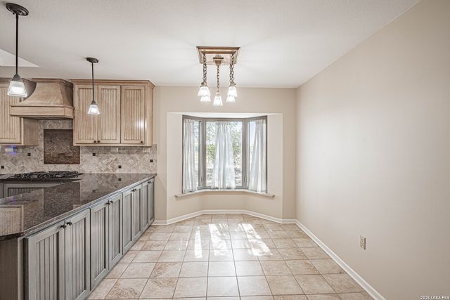 491 State Highway 97, Floresville, TX 78114