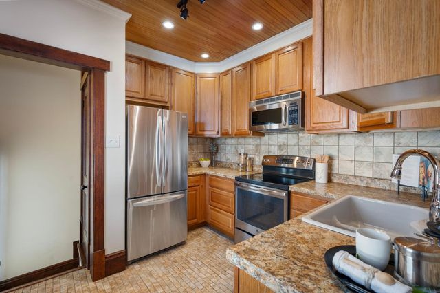 4737 Bryant Avenue S, Minneapolis, MN 55419