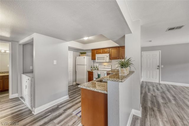 6800 East Lake Mead Boulevard 2069, Las Vegas, NV 89156