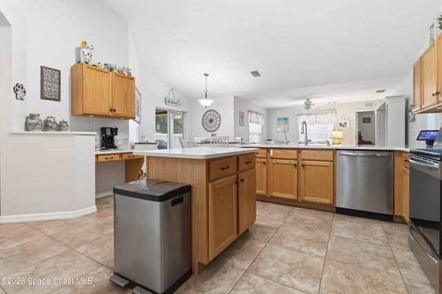 3015 Hackensack Avenue SE, Palm Bay, FL 32909