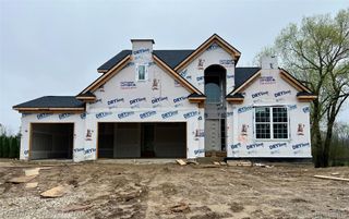 2041 Crested Butte Drive, White Lake Charter Township, MI 48383