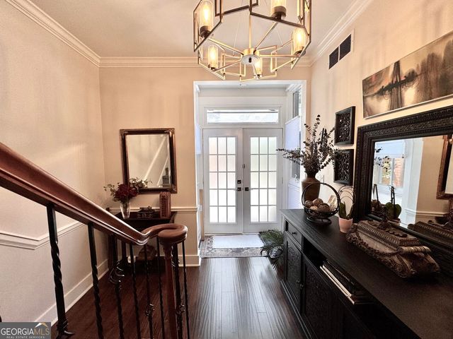 17 Willow Glen NE, Atlanta, GA 30342