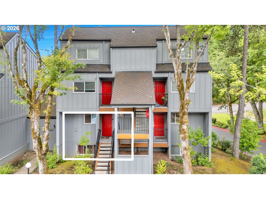 4 TOUCHSTONE 62, Lake Oswego, OR 97035