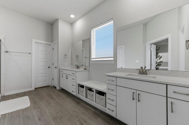 1209 Bluewood BND, Leander, TX 78641