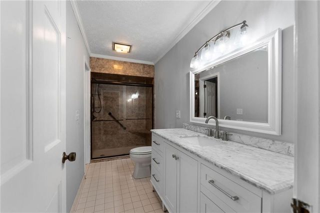 43 Hickory Hill SW Drive, Cartersville, GA 30120