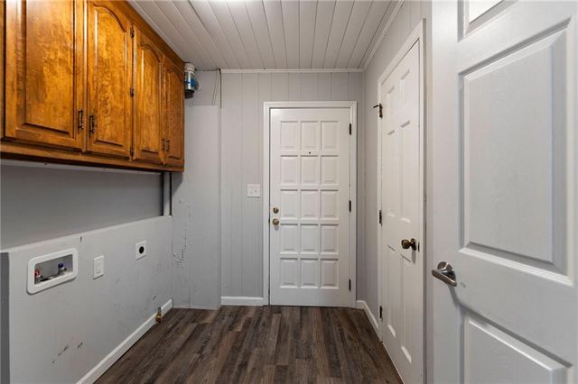 43 Hickory Hill SW Drive, Cartersville, GA 30120