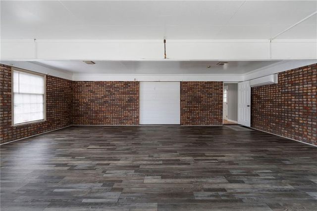 43 Hickory Hill SW Drive, Cartersville, GA 30120