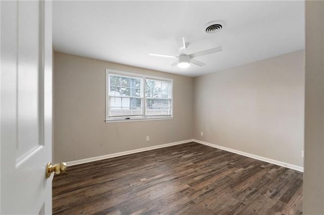 43 Hickory Hill SW Drive, Cartersville, GA 30120