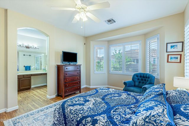 7683 W Starry Night Lane, Tucson, AZ 85743
