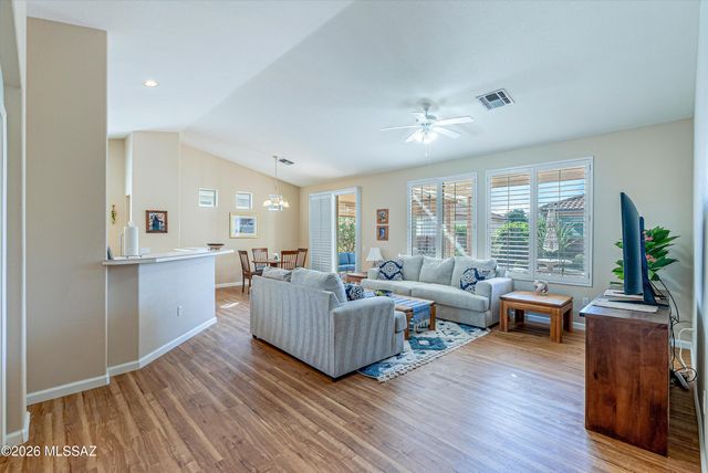 7683 W Starry Night Lane, Tucson, AZ 85743