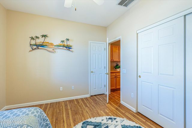 7683 W Starry Night Lane, Tucson, AZ 85743