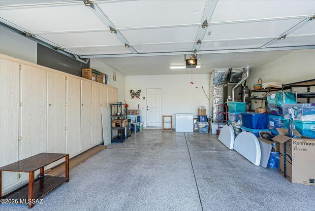 7683 W Starry Night Lane, Tucson, AZ 85743