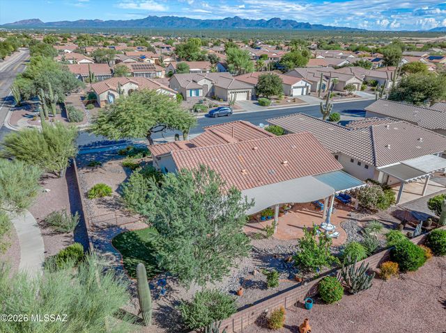 7683 W Starry Night Lane, Tucson, AZ 85743