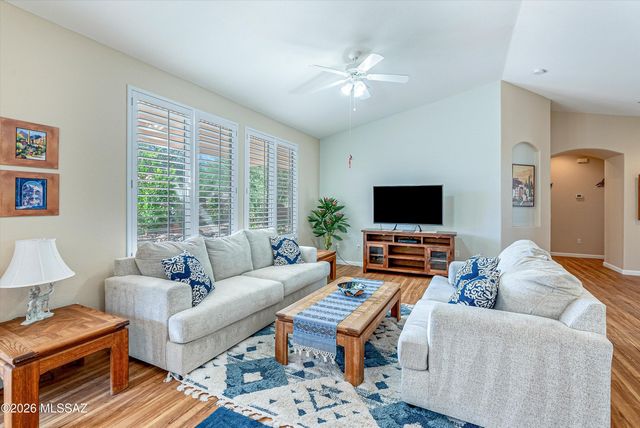 7683 W Starry Night Lane, Tucson, AZ 85743