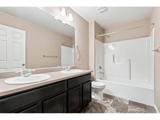 1663 Highfield Dr, Windsor, CO 80550