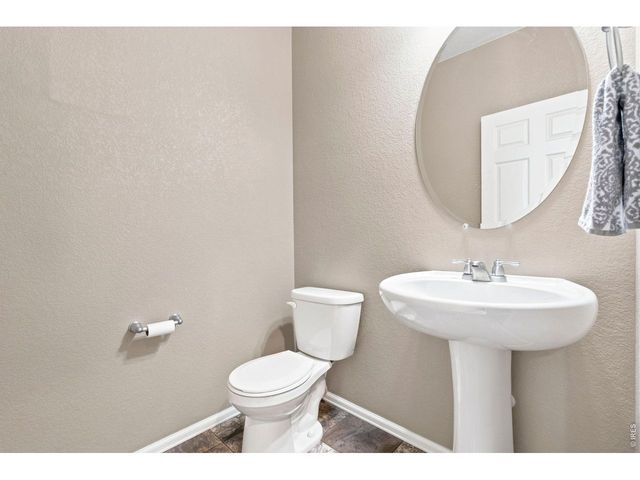 1663 Highfield Dr, Windsor, CO 80550