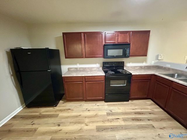 193 Cloverbrook Drive, Harvest, AL 35749